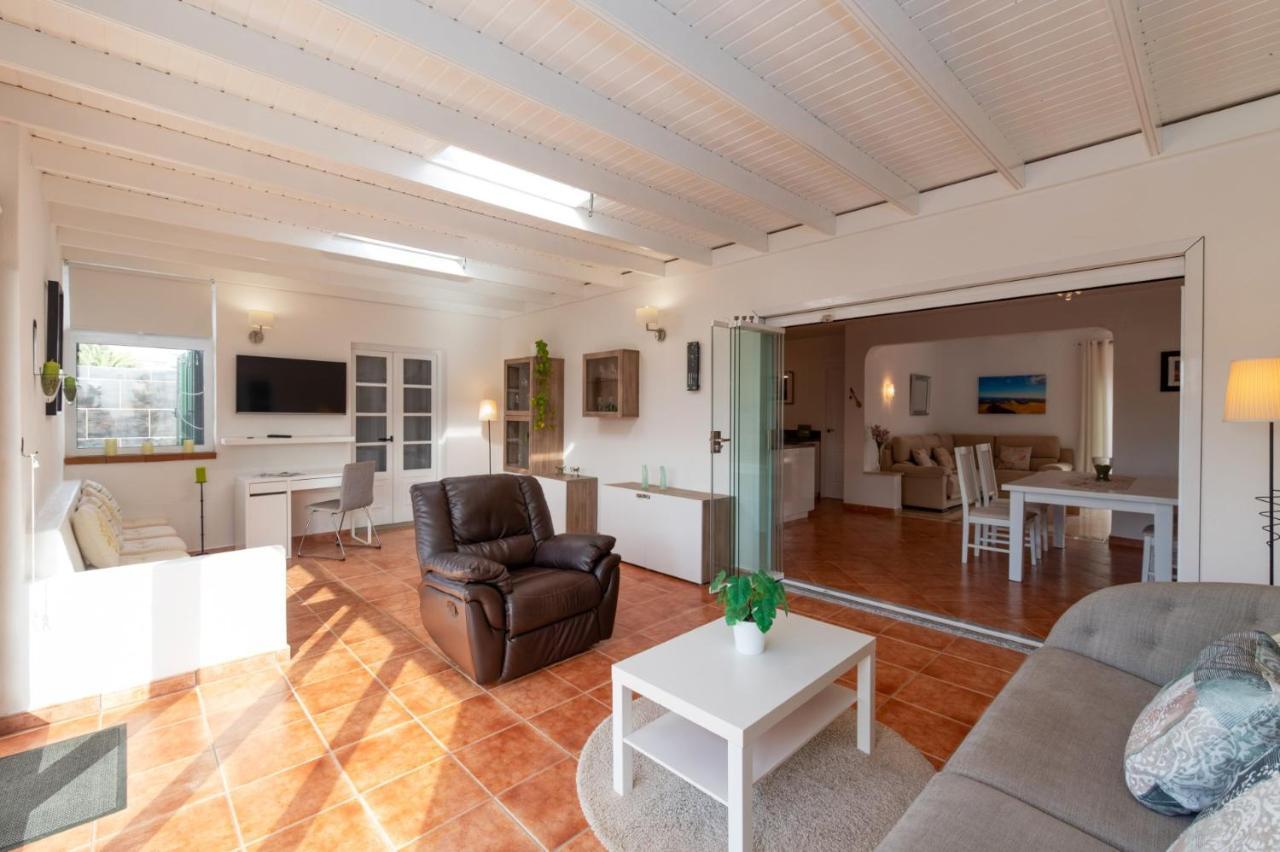 Villa Sarita Sol By Villa Plus Playa Blanca  Bagian luar foto