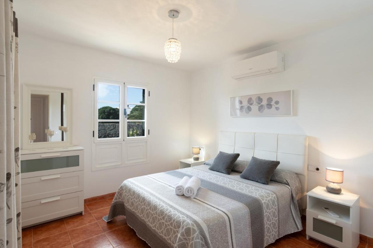 Villa Sarita Sol By Villa Plus Playa Blanca  Bagian luar foto